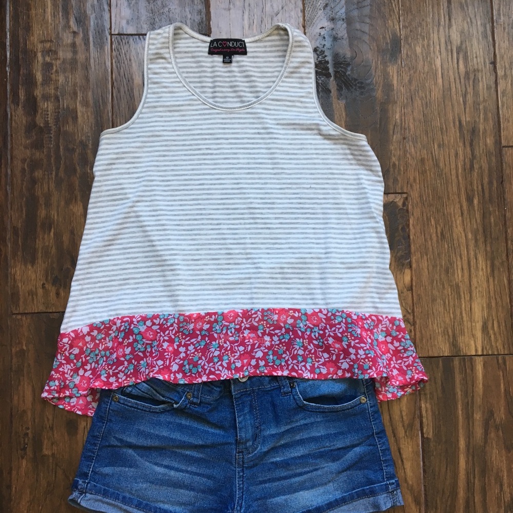 Stripes & flowers flows top
